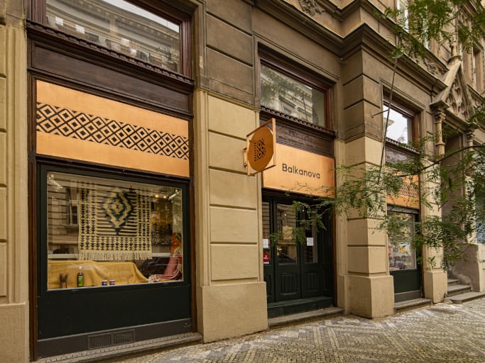 Balkanova-shop-in-Prague-downtown-Balkanova