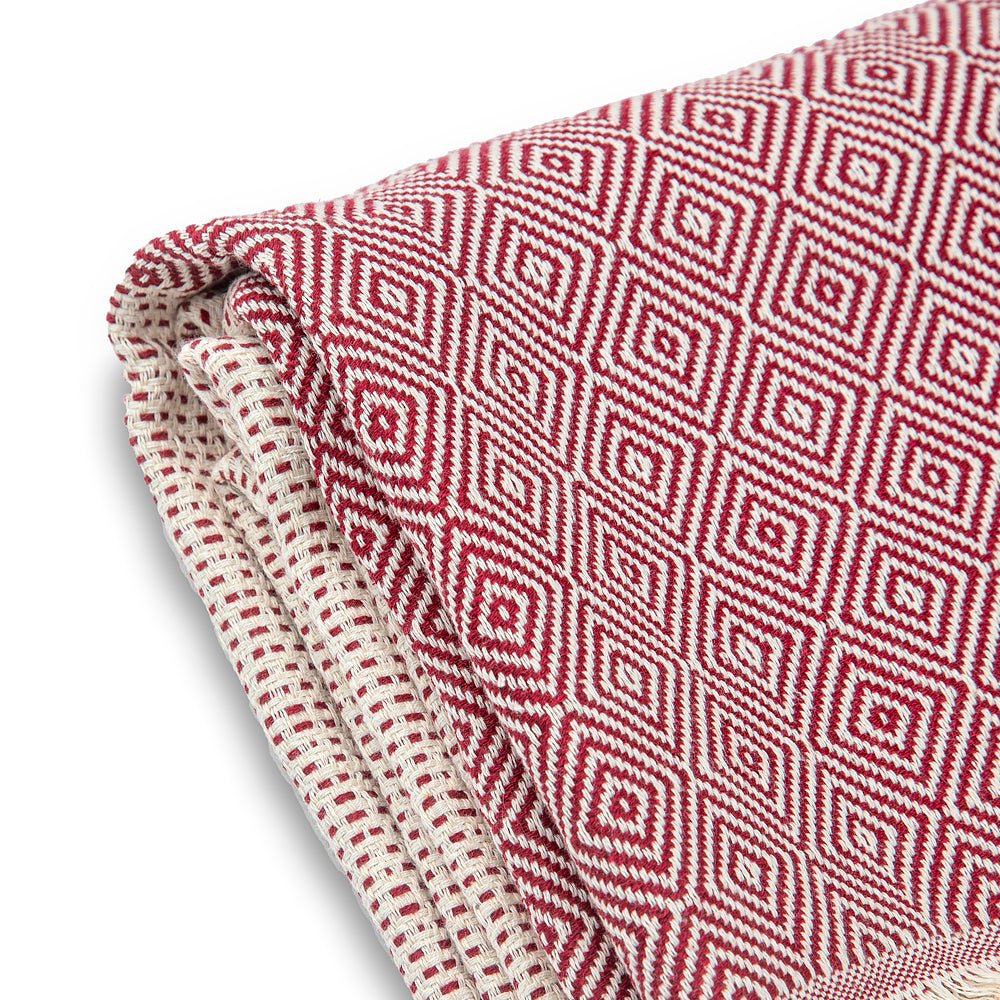 Bavlněný přehoz Nefes III - třešňově červená