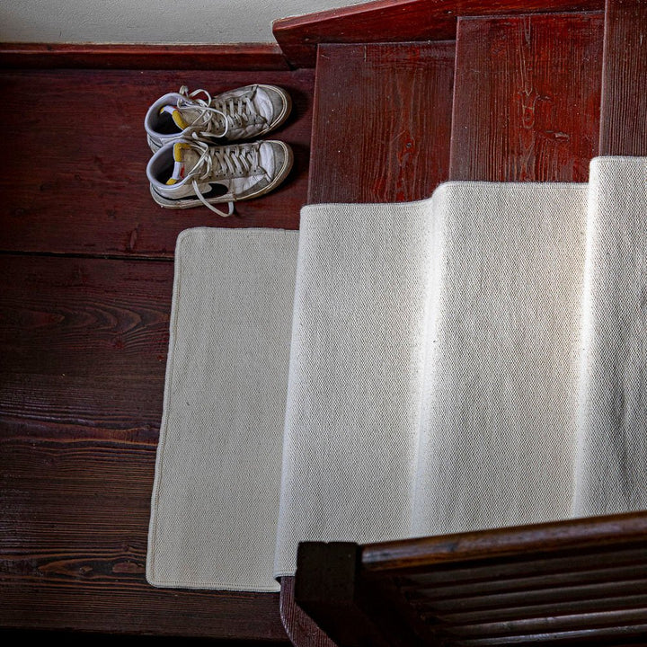 Běhoun XIX Krémově bílý Běhoun XIX Krémově bílý