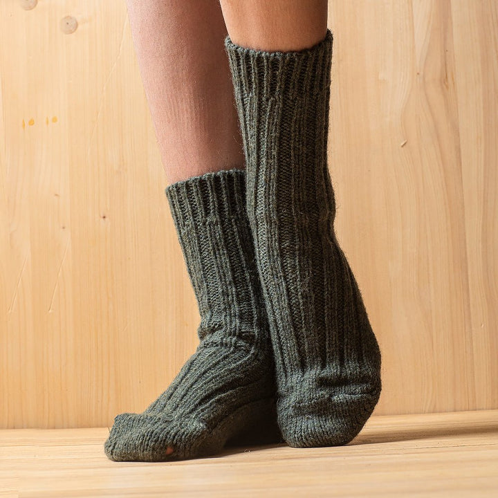 Sada 4 párov hrubých vlnených ponožiek zo 100 % merino vlny Sada 4 párov hrubých vlnených ponožiek zo 100 % merino vlny