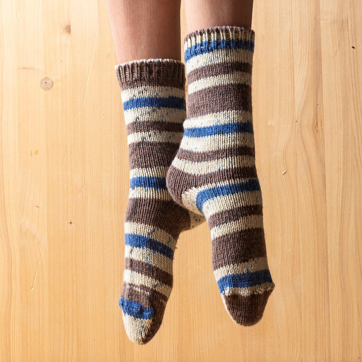 Sada 5 párů pestrobarevných vlněných ponožek z 80% merino vlny Sada 5 párů pestrobarevných vlněných ponožek z 80% merino vlny