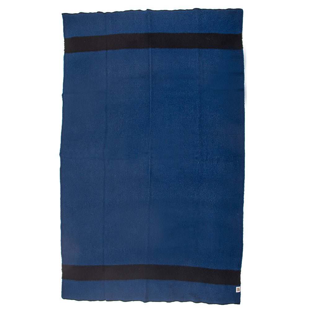 Thick wool blanket Rainbow XII - dark blue with black stripe on both ends