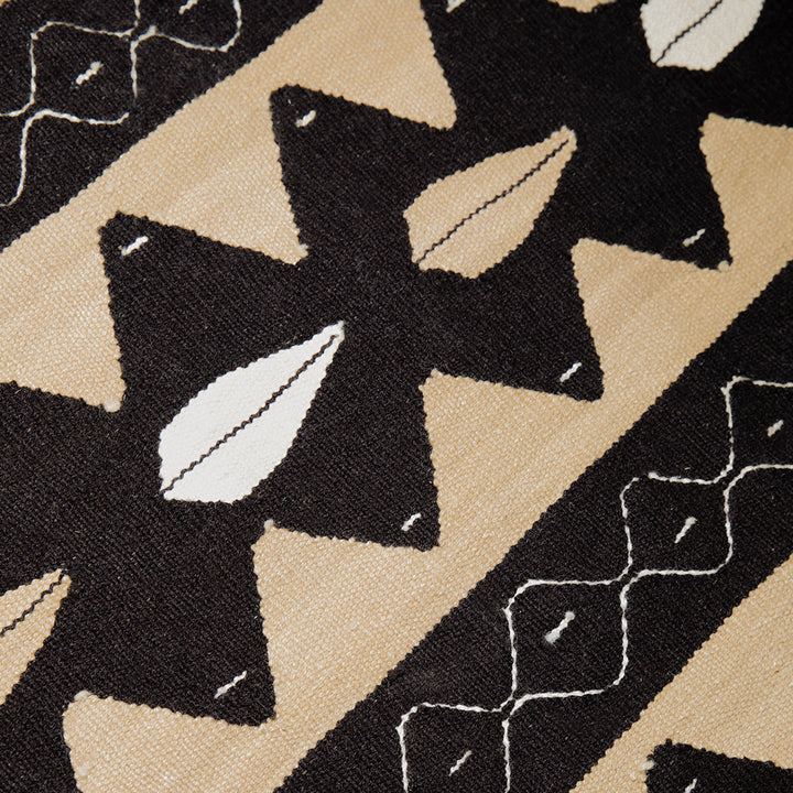 Woolen kilim "Karagöz"