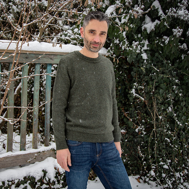 Herren Pullover mit V-Ausschnitt aus Merinowolle - blau