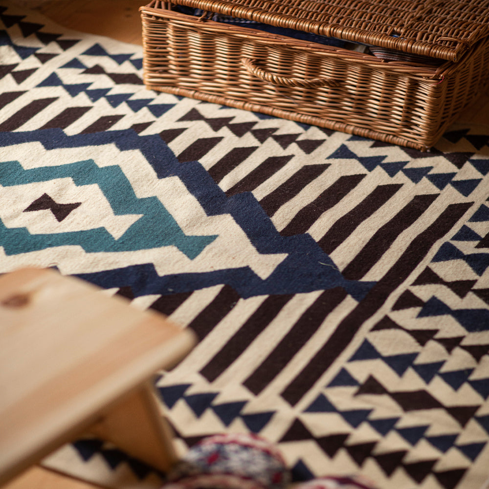 Woll-Kilim Bakamski I
