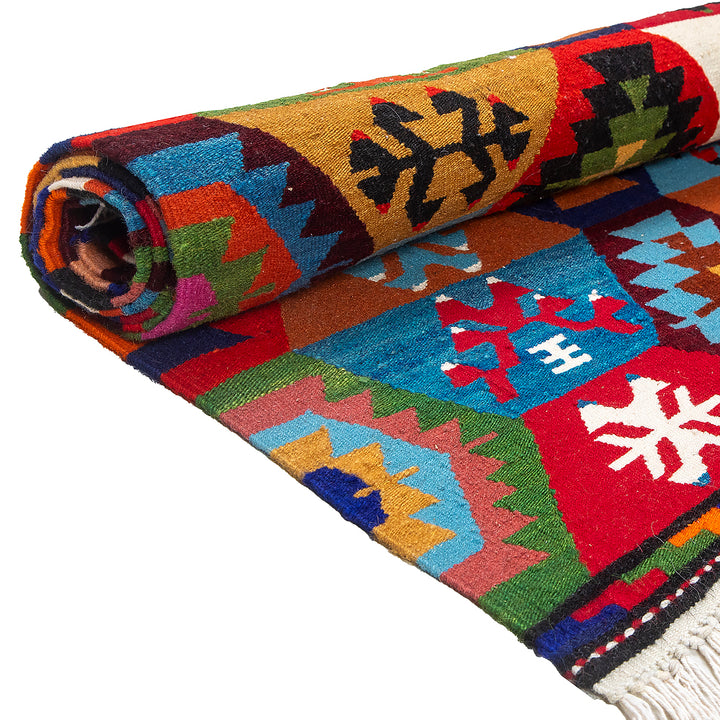Woll-Kilim "Bombies II"
