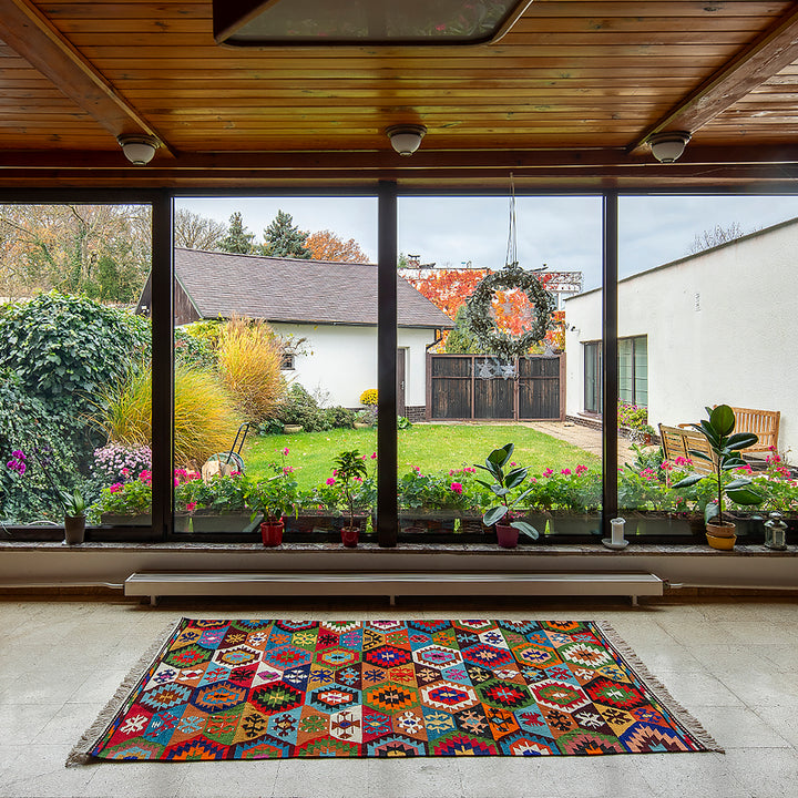 Woll-Kilim "Bombies II"