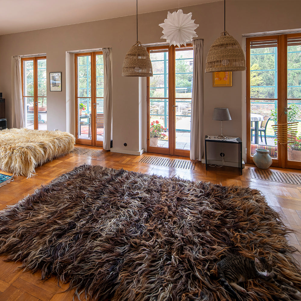 Dark wool rug Halishte