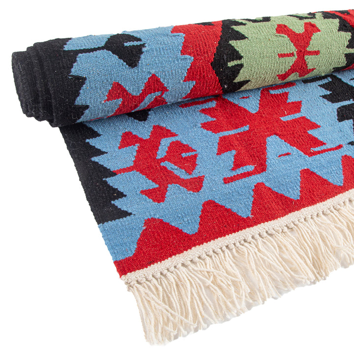 Woll-Kilim "Kessel"
