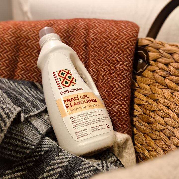 Prací gel s lanolinem na vlnu 1000 ml s vůní balkánských horských bylin ~~ AKCE 1+1 zdarma s kódem LANOLIN