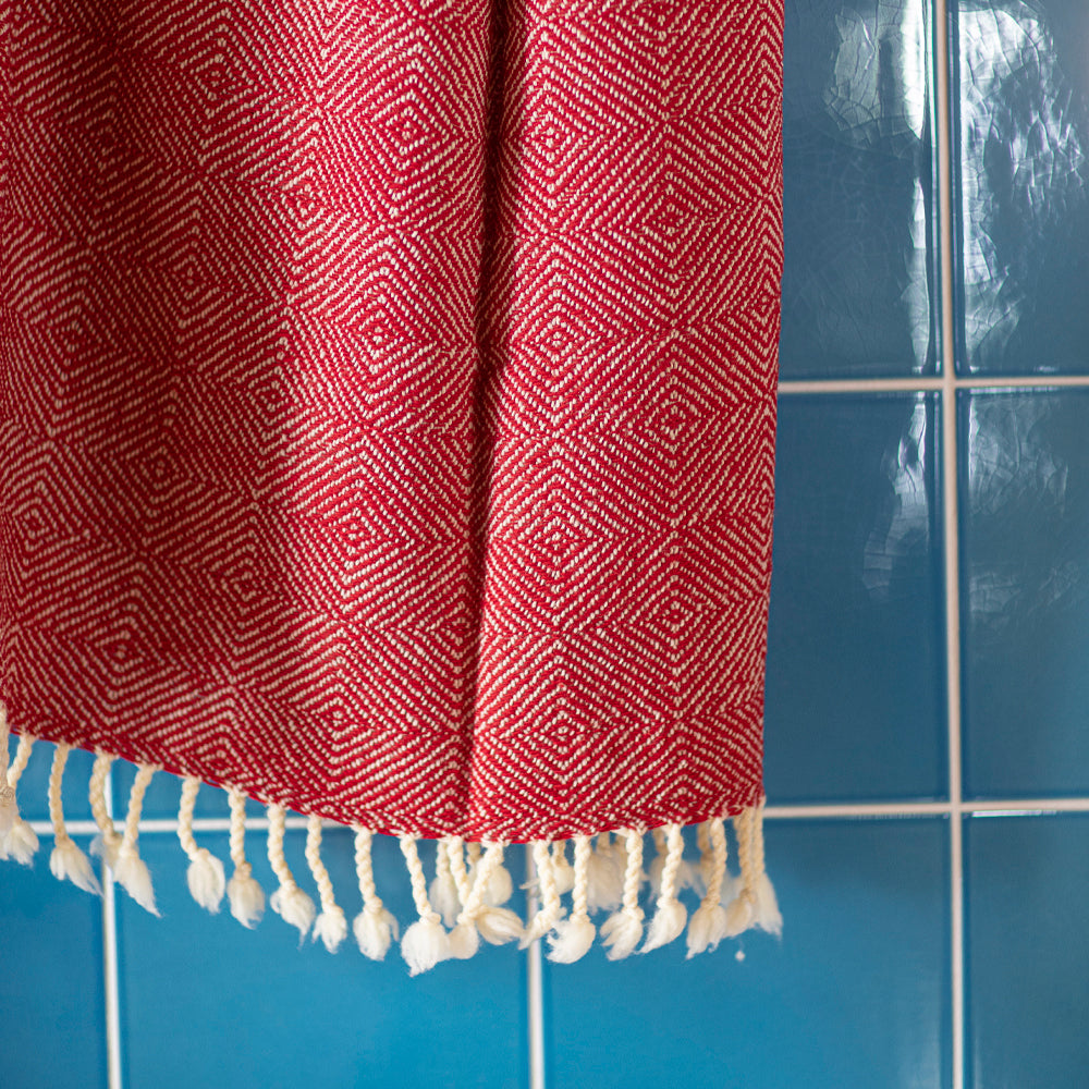 Vlněná deka Kostadina merino - červená-Balkanova