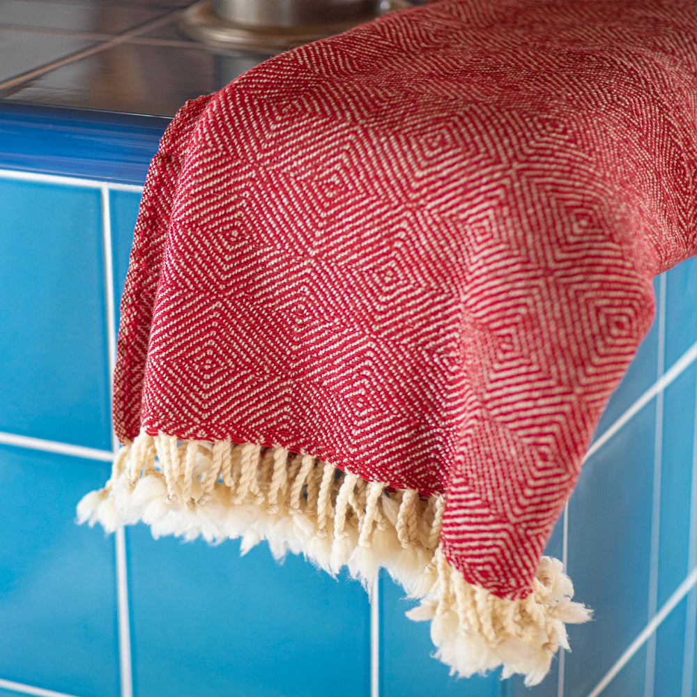 Vlněná deka Kostadina merino - červená-Balkanova