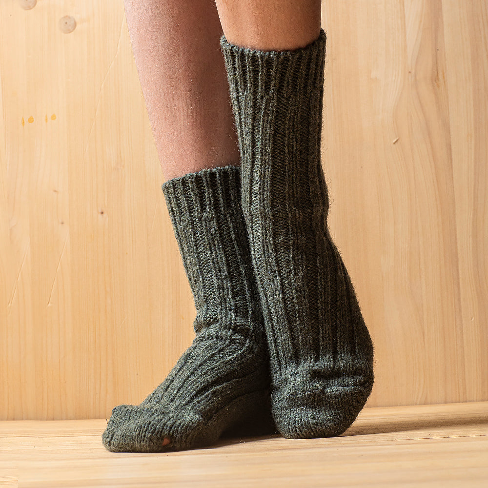 Socken aus dicker Wolle 100% Merinowolle, grün