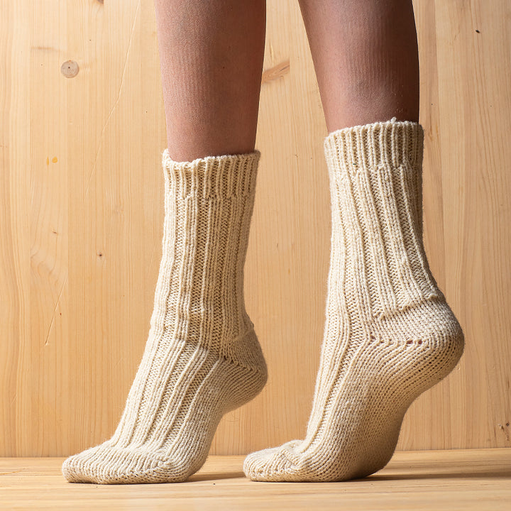 Socken aus dicker Wolle 100% Merinowolle, weiß