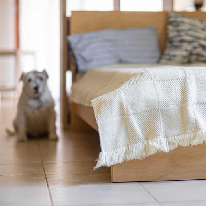 Rodopa merino wool bedspread