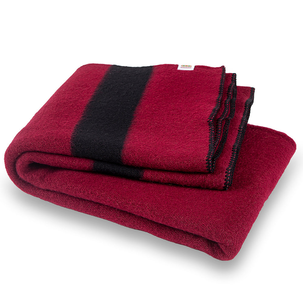 Thick wool blanket Rainbow III - burgundy with black stripe on both ends