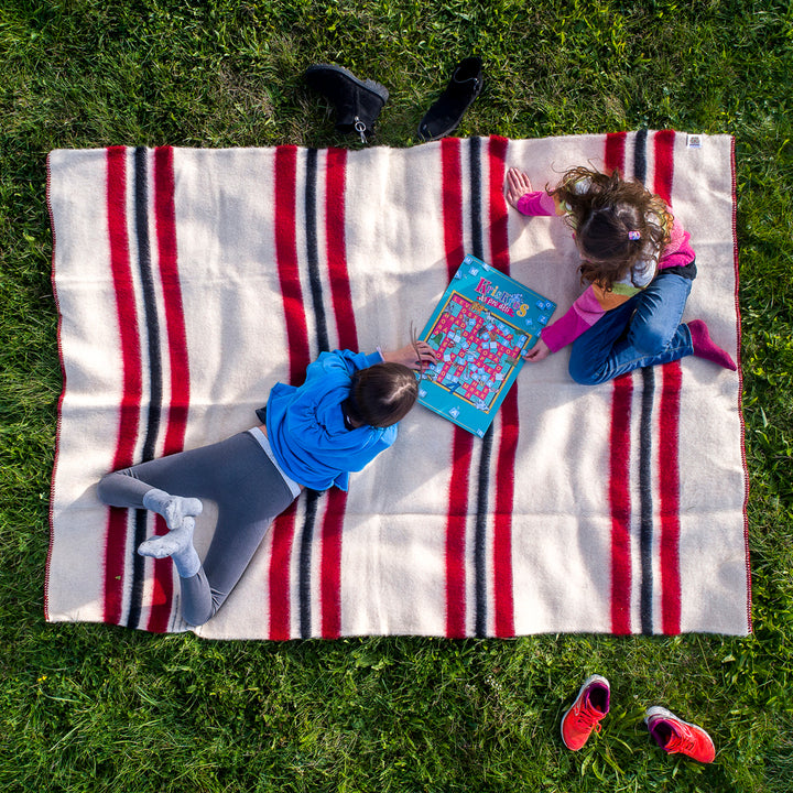 Strong wool blanket Rainbow XIII – white with red and black stripes-Balkanova