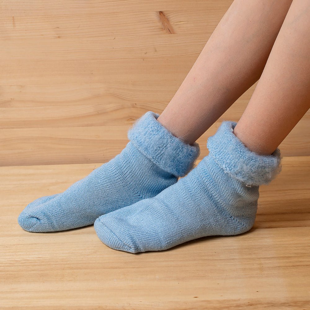 Woolen socks ‘Shoshonky’ – light blue-Balkanova