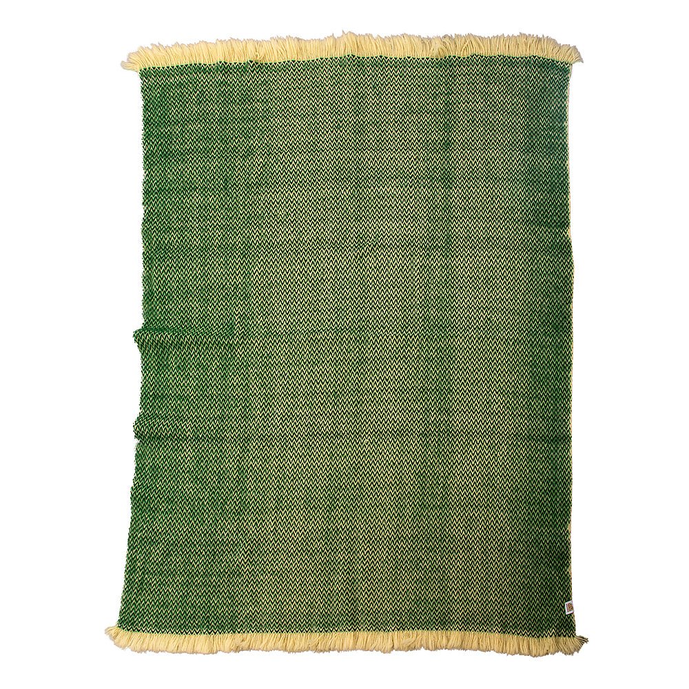 Woolen bedspread Karandila XXII fir green