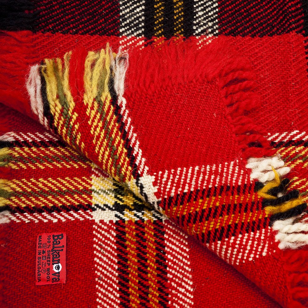 Rodopa wool throw in a Scottish tartan pattern-Balkanova