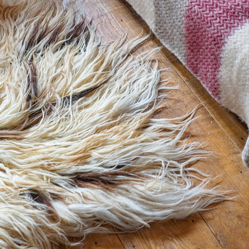 Vlněná deka Karandila XIX s vínovými a šedými pruhy-Balkanova