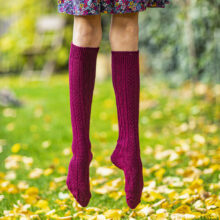 Knee Socks 80% Wool, Patterned, Burgundy