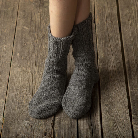 Ručně pletené vlněné ponožky 100% vlna, silný pružný úplet - tmavě šedé