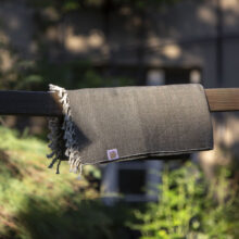 Ručne tkaná vlnená deka Nara IV - svetlozelená