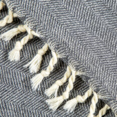 Handgewebte Wolldecke Nara XI - Grau