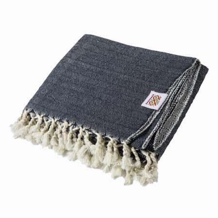 Ručne tkaná vlnená deka Nara VII - tmavo modrá