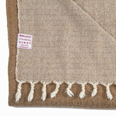 Ručne tkaná vlnená deka Nara VIII - svetlo hnedá