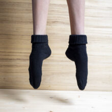 Ponožky 90% vlna, jednobarevný pružný úplet s ohrnovacím lemem - tmavě modrá