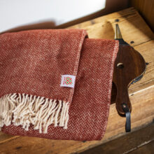 Wool blanket Elma V - burgundy