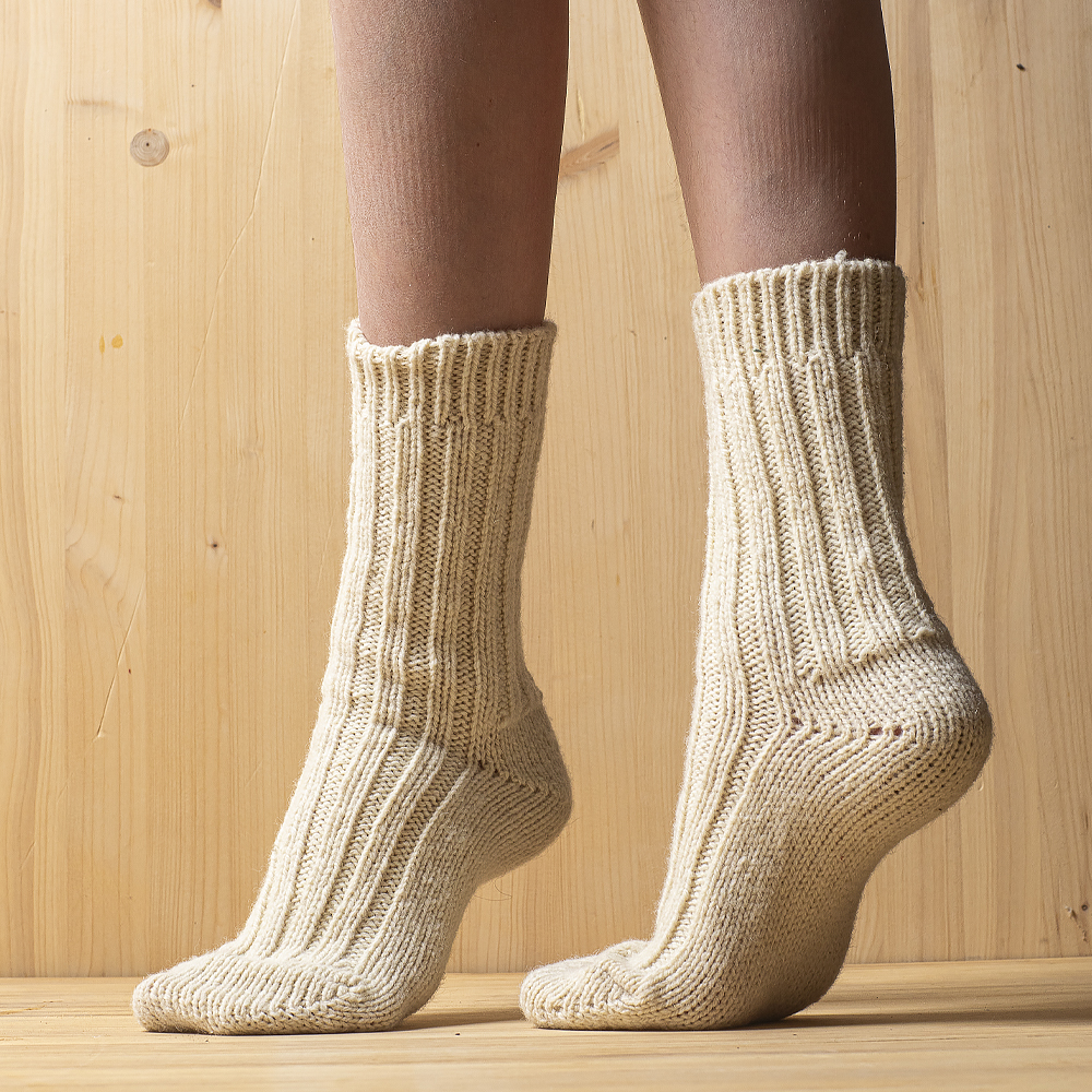 Thick wool socks 100% merino wool, white